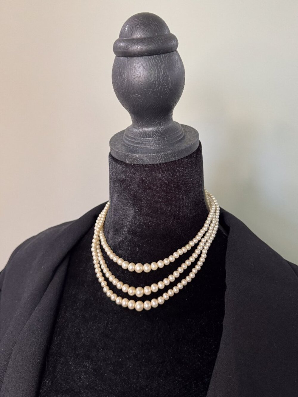 Vintage Marvella 3 Strand Faux Pearl Rhinestone Clasp Graduated Necklace